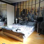 New York - Guest Room Near The Airport, Transport Possibility