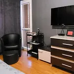 New York - Guest Room Near The Airport, Transport Possibility